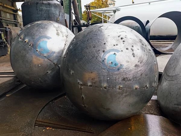 عدسی کروی یا نیم‌کروی (Hemispherical Head)
